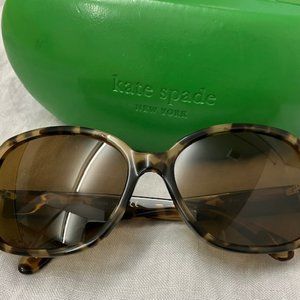 Kate Spade sunglasses with case